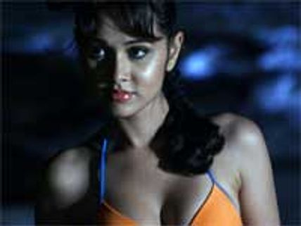 Agyaat is trying to kill her says Priyanka