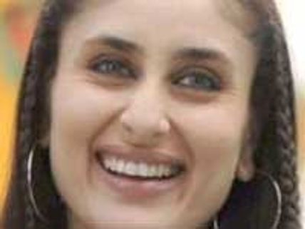 Kareena buzz upsets Love Aaj Kal director