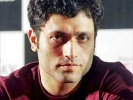 Shiney gets Bollywood company in jail