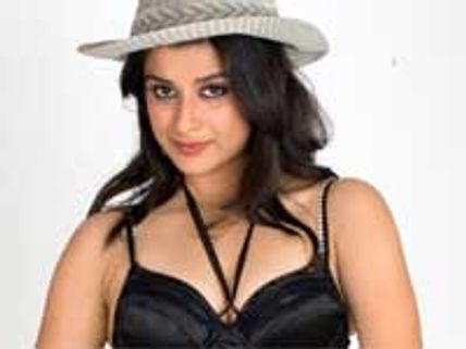 Mouna Ragam with Tanish and Madhurima 