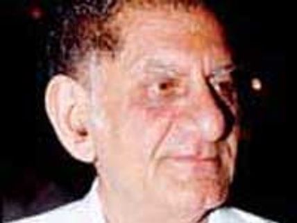 Lyricist Gulshan Bawra no more