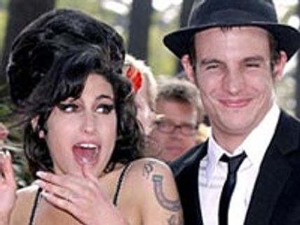 Winehouse wants to reunite with Blake Fielder-Civil