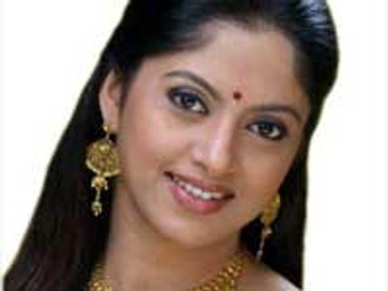 Nadiya Moidu with Mammootty in Doubles 