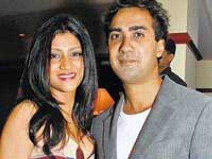 Konkona tying knot with Ranvir on Dec 27