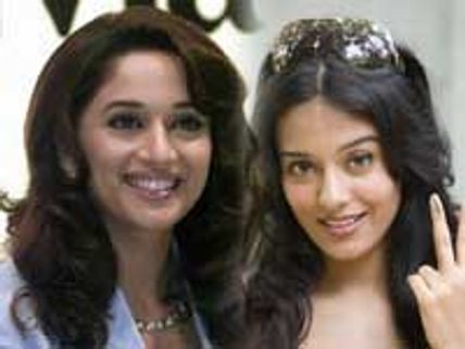 Madhuri Dixit, Amrita Rao in MF Hussain's flick