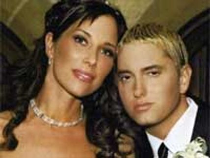 Eminem's ex calls him horrible person, flop in bed 