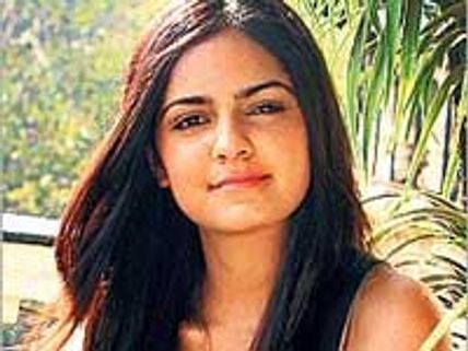 Shazahn Padamsee defeated by a boy
