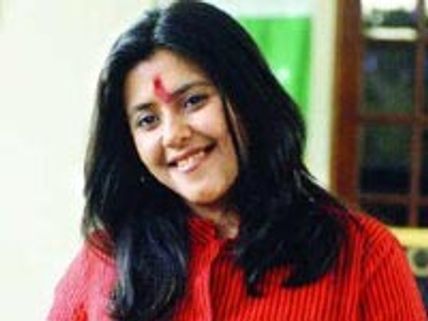 Ekta Kapoor asks aspiring actors to kiss