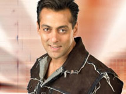 Salman Khan takes Wanted to remand home