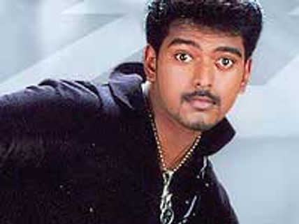 Wedding bells for Vijay's cousin Vikranth