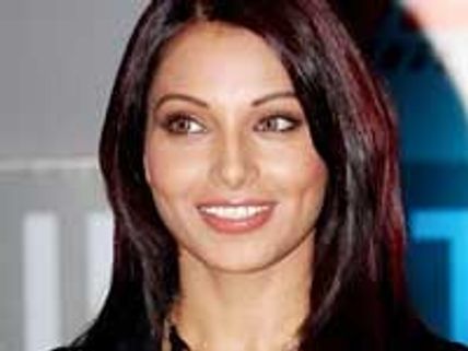 Bipasha, the Mandodari in Mani Ratnam's Raavan