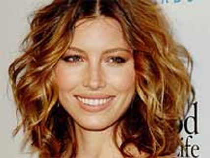 Jessica Biel and Sharlto Cooper in The A-Team remake