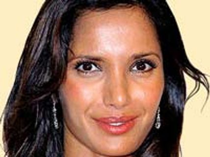 Padma Lakshmi butters her growing itchy belly