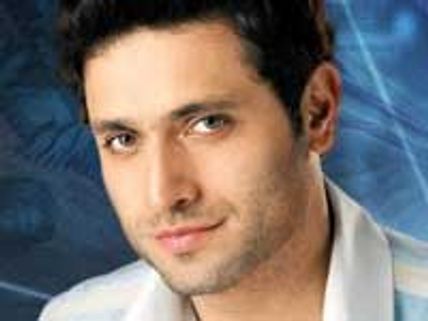 Shiney Ahuja in Hitman?