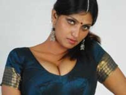 Bhuvaneswari to write tell-all-book