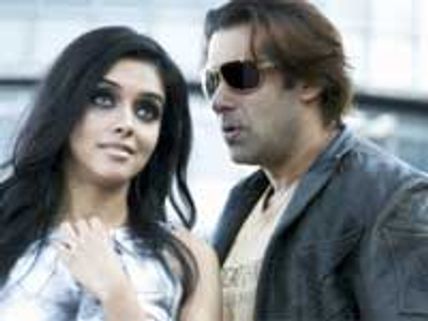 London Dreams Music Review