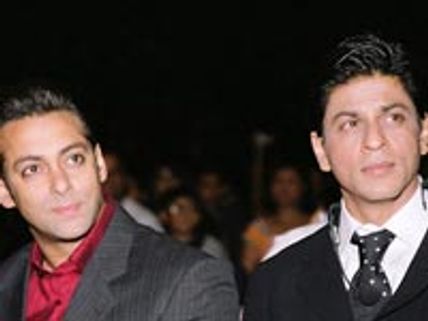 Shahrukh in grand finale; not Salman