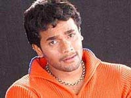 Murali's Nande to to hit the floor Oct 19