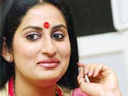 Roopa's Daatu wins Award at IIFFW 2008