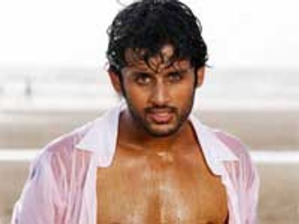 Nitin teams with Hansika for Sitaramula Kalyanam 