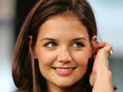 Katie Holmes replaces Liv Tyler in The Romantics