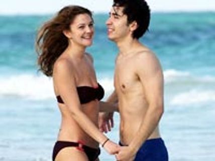 Barrymore to do Charlie’s Angels 3 on a wheelchair!