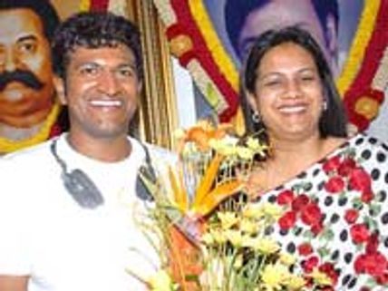 Puneet Rajkumar's wife Ashwini is his stylist