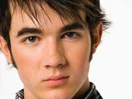 Kevin Jonas to woo his fiancee