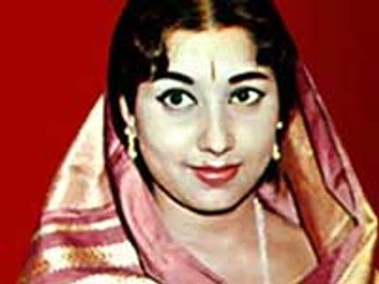 Jayanthi voted as the hottest star in Sandalwood