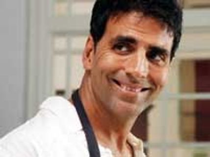 Akshay to auction Olympics Torch for charity!