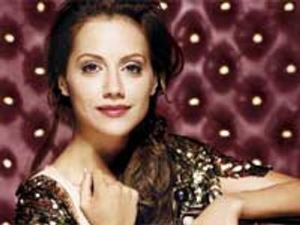 Brittany Murphy to be laid in same cemetery as MJ