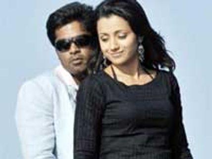 Simbu narrates about Vinnaithandi Varuvaaya