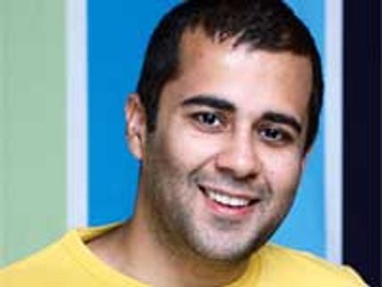 Chetan upset with 3 Idiots team
