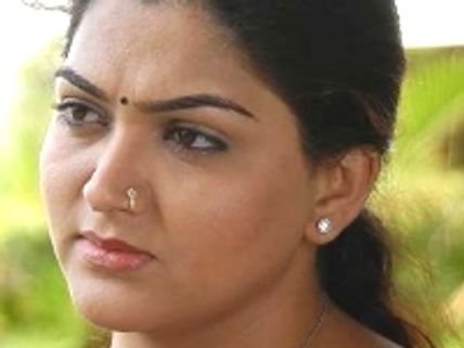 Court condemns Khushboo on 'immature comments' on virginity