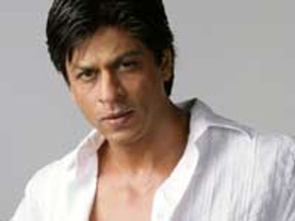 Shahrukh Khan 'Knights' the Bond
