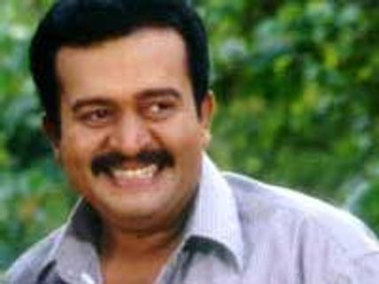 Saikumar debut in Telugu as villain