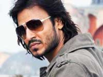 Vivek Oberoi owes it all to RGV