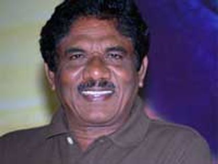 No 'Palabhishekam' for superstars says Bharathiraja