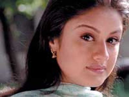 Sonia Agarwal to debut in Malayalam