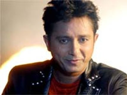 Sukhwinder Singh croons in Marathi