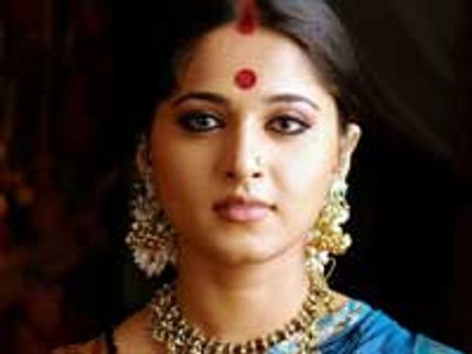 Anushka to play Nagavalli?