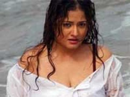 Kiran Rathod to do item number
