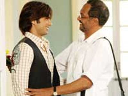Shahid, Nana did Paathshaala for free?