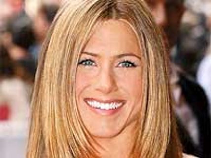 Jennifer Aniston wants to buy private tropical retreat