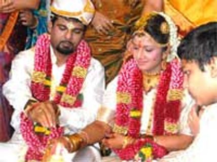 Rambha flying off to New Zealand for honeymoon