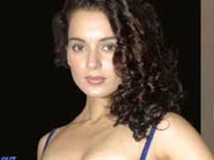 Kangana Ranaut endorsing Alcatel Mobiles!
