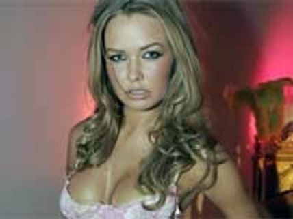 Lara Bingle’s new job: mag’s online reporter