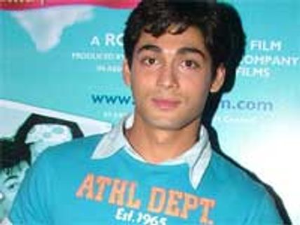 Ruslaan Mumtaz to do what Salman couldn't