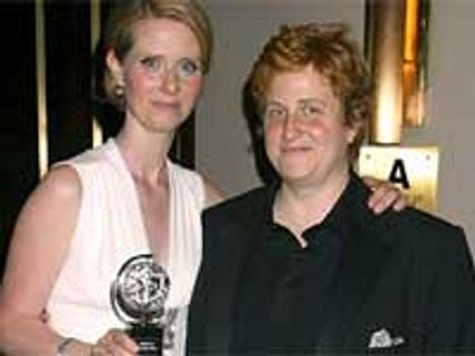 Cynthia Nixon describes lesbian lover as a short man with boobs