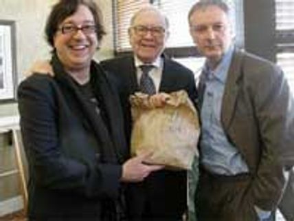 Musician pair recreates The Beatles on ukulele